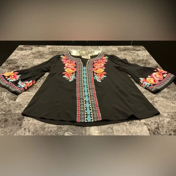 Savanna Jane Vibrant Floral Tunic Bell Sleeve Boho Colorful Embroidery WM SZ S - Picture 11 of 16
